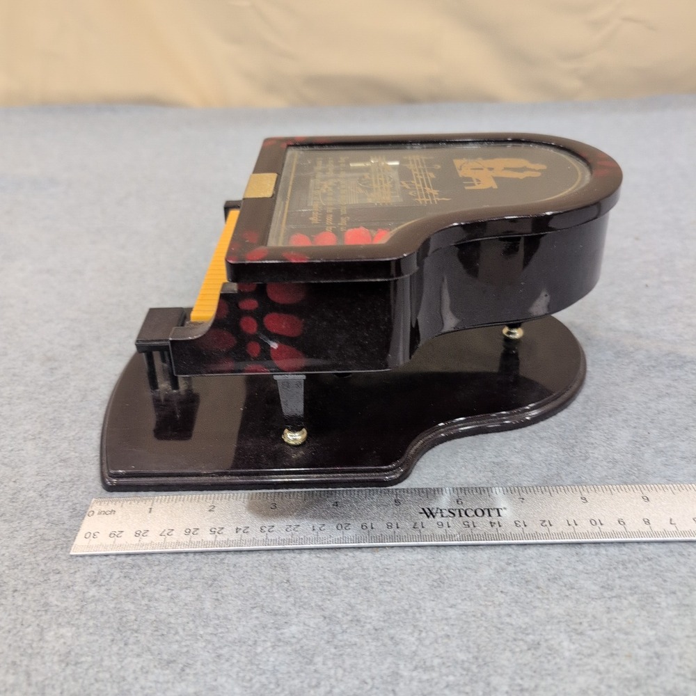 Kings Black Musical Grand Piano Trinket Box Hinged Lid Plays Music - READ: Dusty - Picture 5 of 8